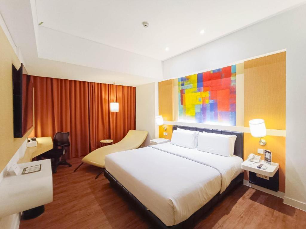 Brits Hotel Караванг Экстерьер фото